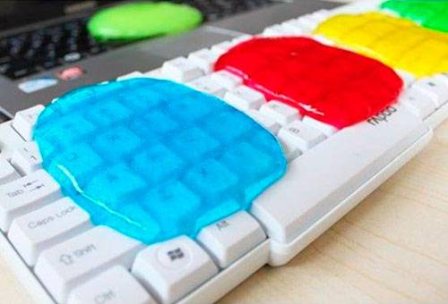 tastatūras tīrīšanas metodes