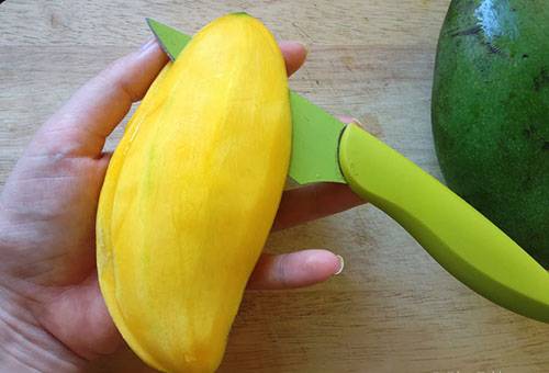 Extracting Mango Bone