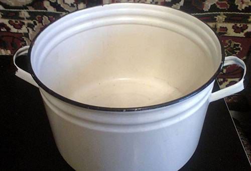 Saucepan