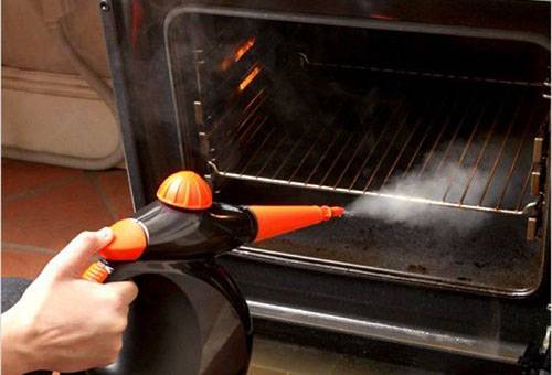 Steam oven cleaning
