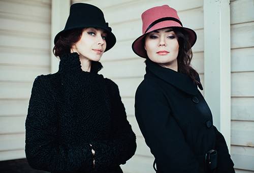Girls in felt hats