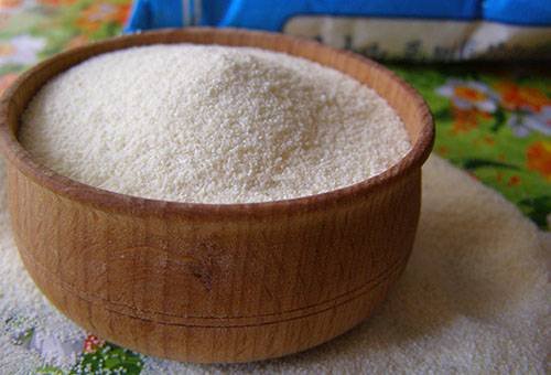 Semolina in a wooden bowl