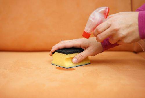 Removing stains from the sofa at home