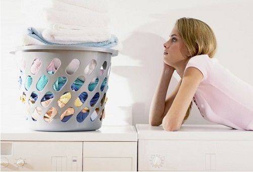 conceived girl on the washing machine