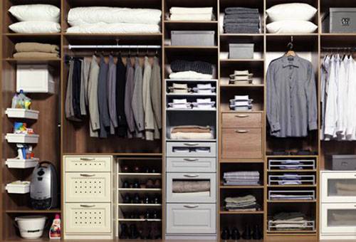 Storage in the closet