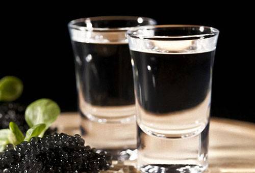 Vodka with black caviar