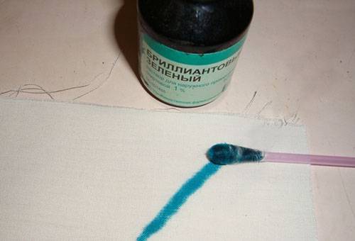 The trace of green on fabric