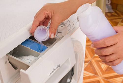 Coat Laundry Detergents