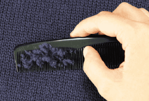 cleaning spools with clothes comb