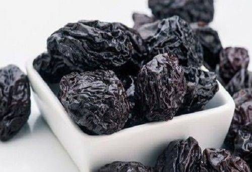 dried prunes