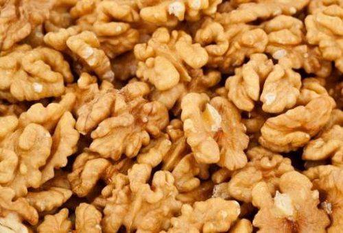 peeled walnuts