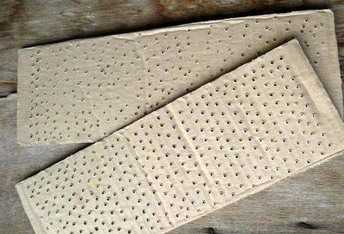 holes in the cardon