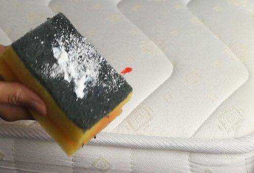 blood stain on the mattress