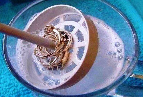 gold cleaning