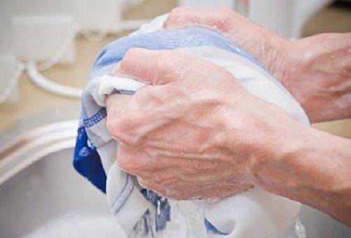 washing shirts