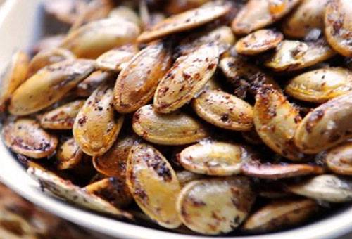 Roasted pumpkin seeds