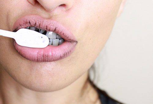 charcoal brushing