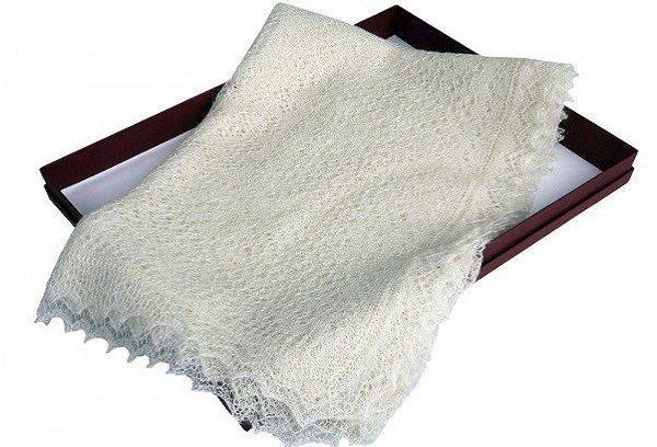 White down scarf