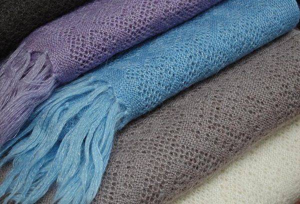 Colored down scarves