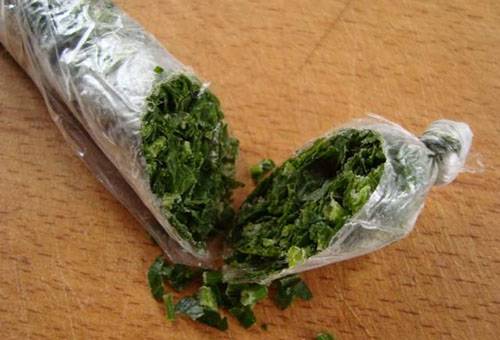 Frozen sorrel in the package