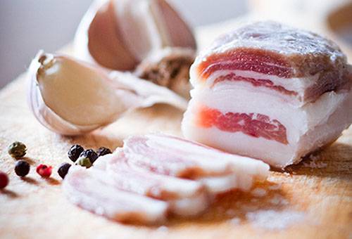 Thin sliced salted lard