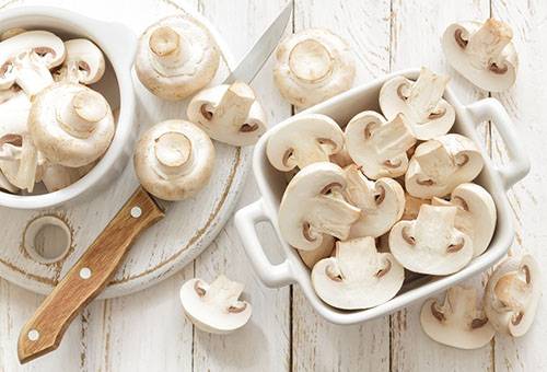 Fresh champignons