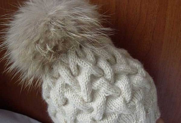 knitted hat with fur pompom