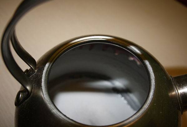 Descaling the kettle