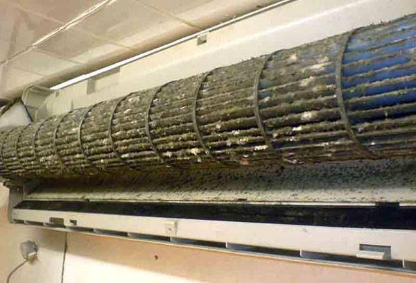 Dirty air conditioner filter