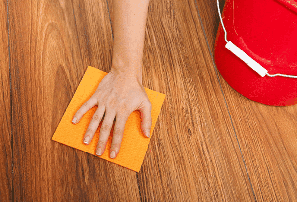 wet floor cleaning