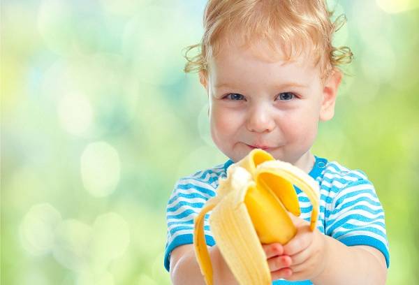 baby eating a banana