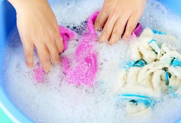 washing children's things
