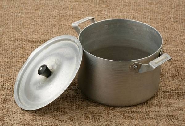 aluminum pan