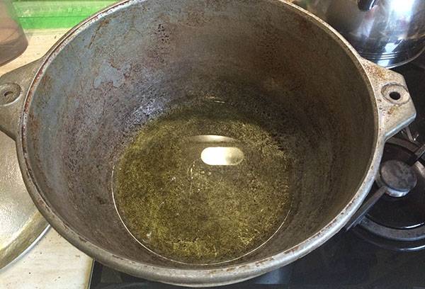 Oil in a cauldron