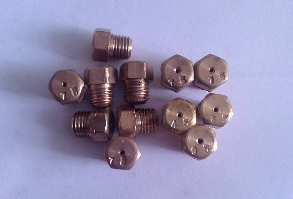 Gas stove nozzle