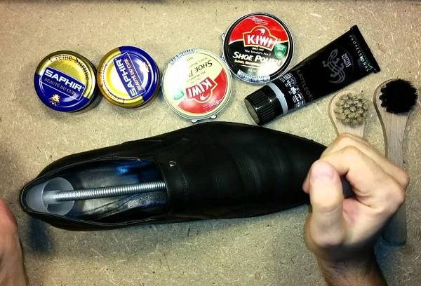 we clean shoes with cream
