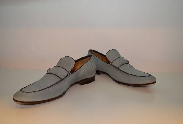 Mans footwear