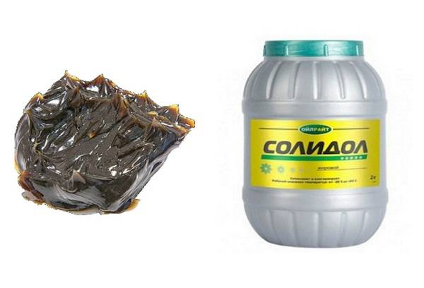 Thick lubricating oil