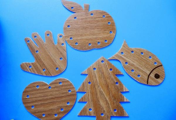 carved figures from linoleum