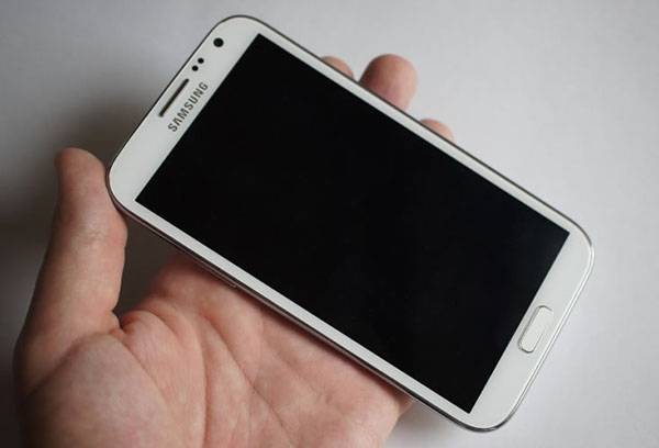 The smartphone does not turn on