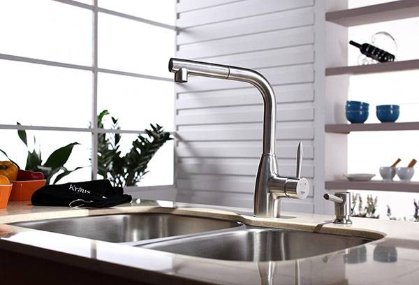 Kitchen faucet