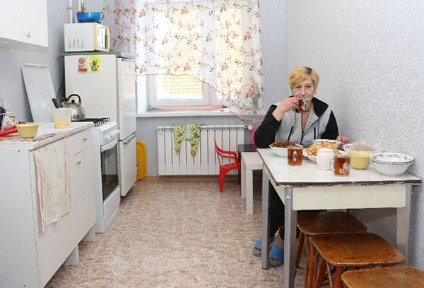 Mikroviļņu krāsns ledusskapī