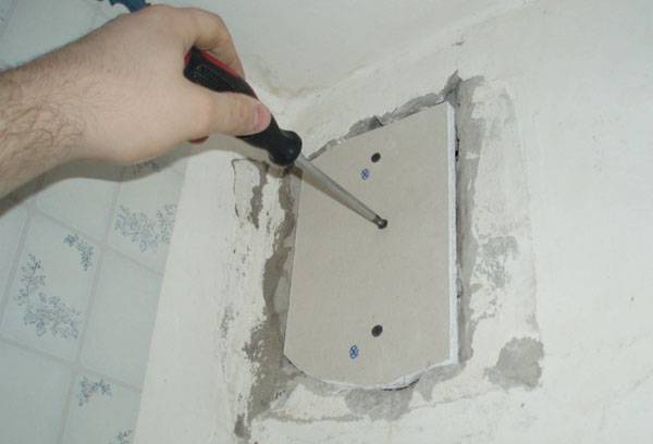 Ventcanal closure with drywall