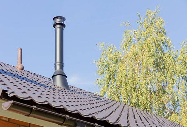 Ventilation outlet to the roof