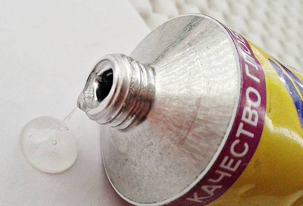 Transparent glue