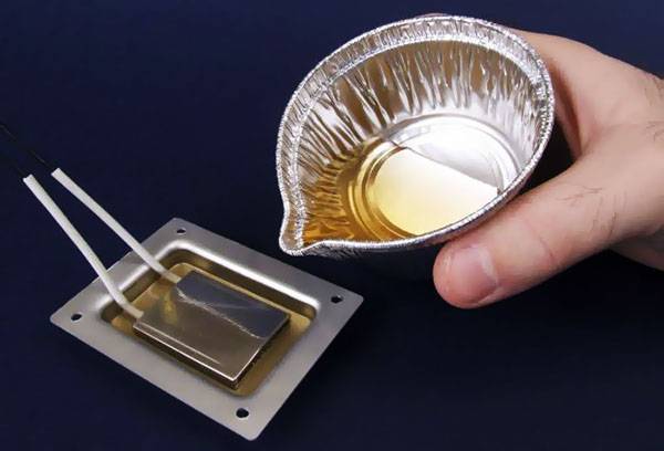 Work with epoxy