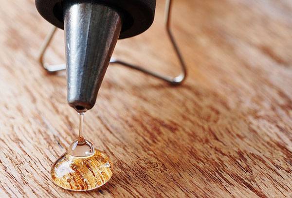 High temperature adhesive