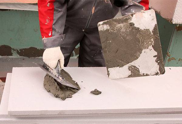 Glue application on a foam sheet