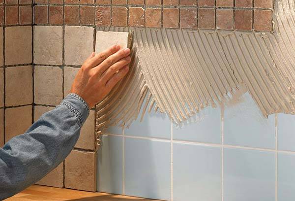 Laying tiles on an old tile