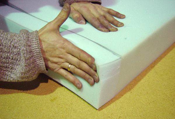 Bonding foam